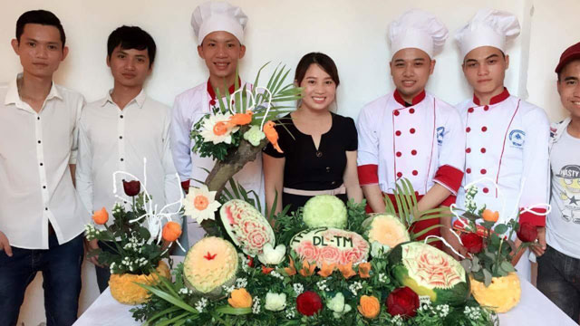 bui quoc tai va dam me nghe bep