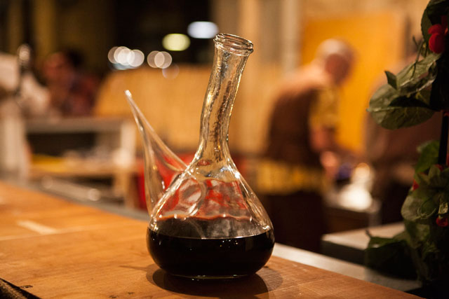 decanter ho tro phuc vu