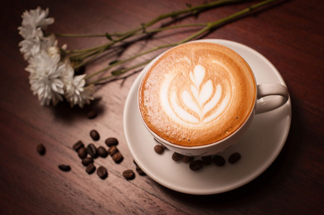 Tách Latte đầy chất nghệ “hút hồn” thực khách latte