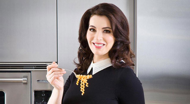 Nigella Lawson – “nữ thần bếp núc” ở xứ sở sương mù nigella lawson