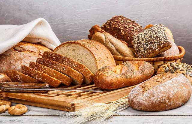 Bakery không thể thiếu các loại bánh mì