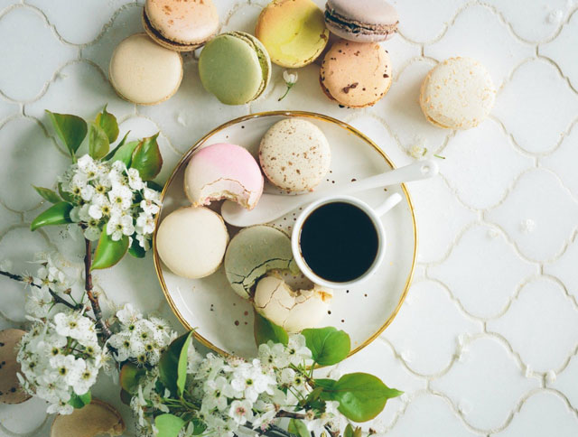 vi sao banh macaron lai dat