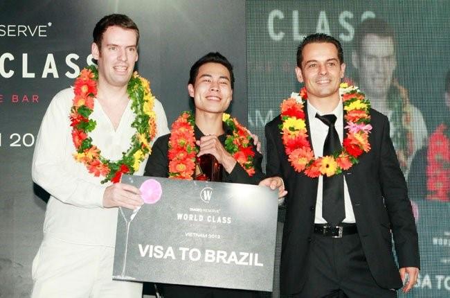 Đạt giải cao nhất trong cuộc thi Diageo reserve world class Việt Nam 2012 Pham Tiep Tien doat giai cao nhat trong cuoc thi Diageo reserve world class Viet nam 2012