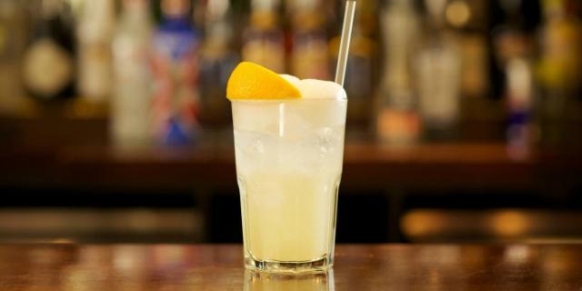 Tom Collins của những kẻ thích đùa Tom Collins cua nhung ke thich dua