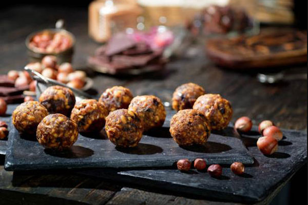 Truffle nhân Hazelnut khiến bao người mê mẩn bánh Truffle