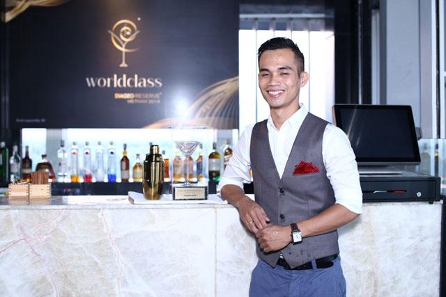 “Bartender xuất sắc nhất Việt Nam 2014” Lê Thanh Tùng bartender xuat sac 2014 le thanh tung