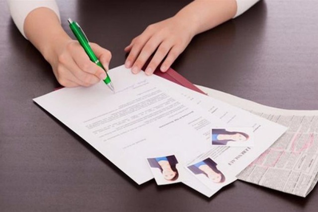 Dùng 1 mẫu CV và gửi đến nhiều nhà tuyển dụng khác nhau cach tim viec khong hieu qua
