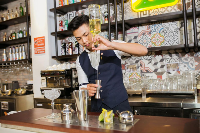 Chia sẻ chuyện nghề Bartender chia se cau chuyen nghe bartender