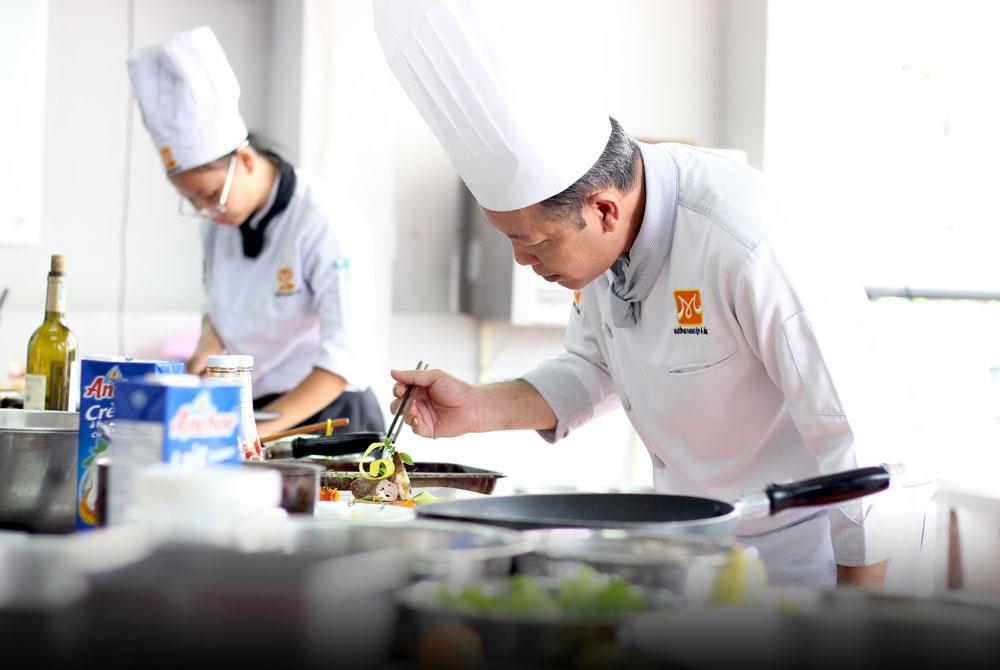 Chuyện nghề Bếp chuyen nghe bep