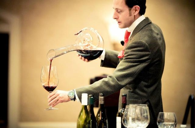 Công việc của Sommelier trong Lịch thi đấu World Cup 2026 cong viec cua sommelier trong nha hang khach san la gi
