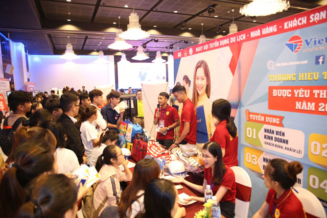 Vietravel tổ chức nhiều hoạt động thu hút sự quan tâm của ứng viên don vi tuyen dung vietravel