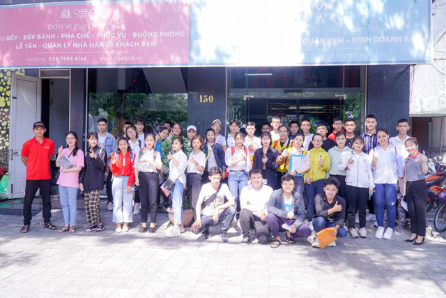 Các bạn học viên đều đã sẵn sàng cho chặng đường mới học viên đều đã sẵn sàng