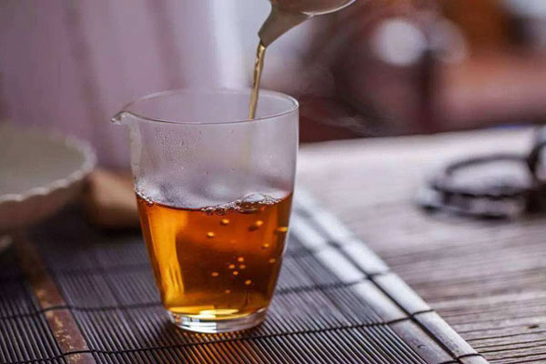 hồng trà là gì