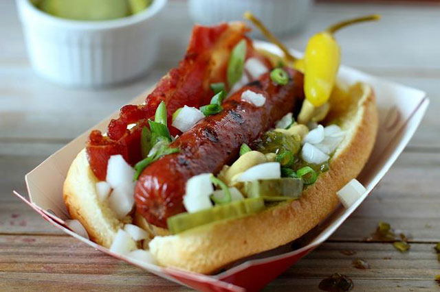 Hot dog Chicago ra đời trong thời kỳ đất nước suy thoái Hot dog Chicago