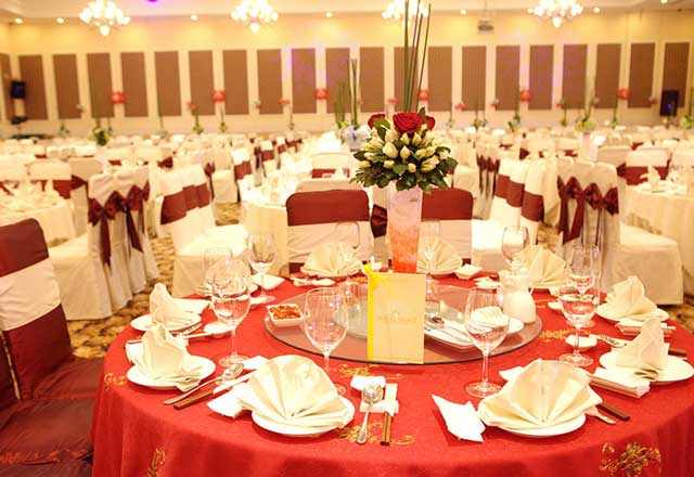 Không gian vừa sang trọng, vừa lãng mạn và cũng rất ấm cúng tại Grand Palace khong gian am cung