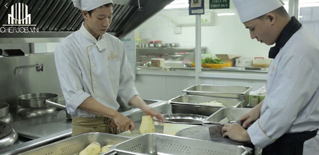 Có rất nhiều kỷ niệm của Minh Nhí với công việc nấu nướng ky niem voi cong viec nau nuong