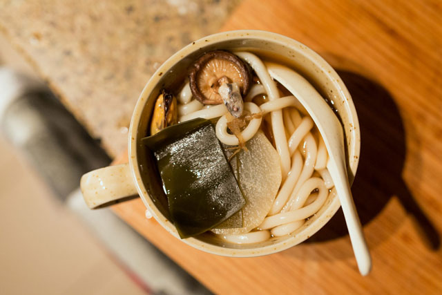 Mì Udon dai dai không chỉ được người Nhật mà ngay cả khách nước ngoài cũng cực yêu thích mi udon được nhiều người ưa thích