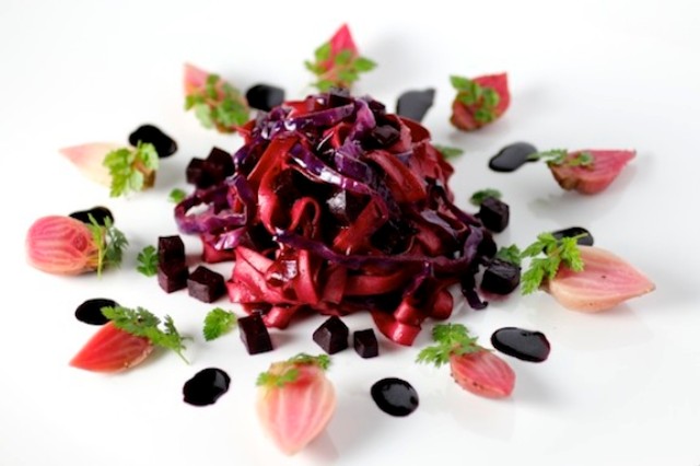 Với Charlie Trotter, mỗi món ăn đều phải có sự mới lạ mon an moi la doc dao voi charlie trotter