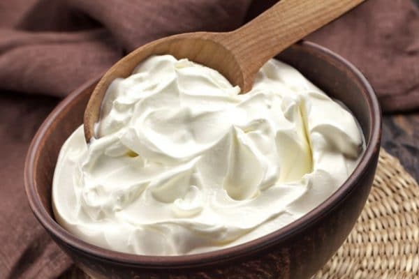Whipping Cream có thể mua ở ngoài hoặc tự làm mua hoac tu lam whipping cream