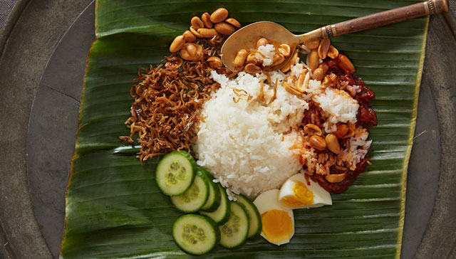 Nasi Lemak – món ăn truyền thống của người Singapore Nasi Lemak món ăn truyền thống của Singapore