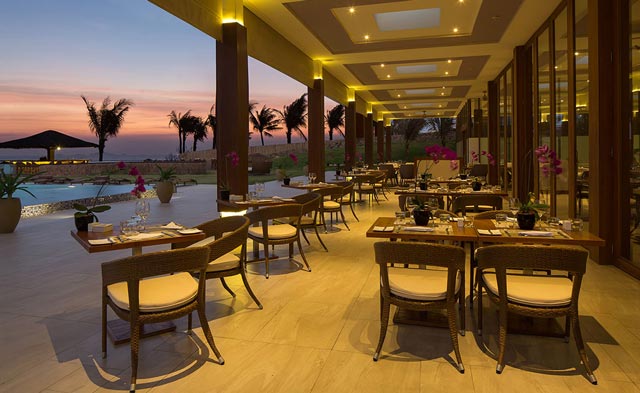 Nhà hàng Fresh thoáng đãng lãng mạn ở Fusion Resort Nhà hàng Fresh thoáng đãng lãng mạn