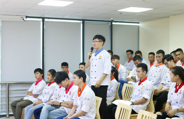 Những thắc mắc về công việc F&B, NHKS dần được giải đáp Những thắc mắc về công việc F&B