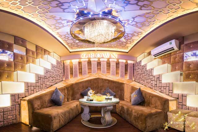 Không gian phòng hát sang trọng của Karaoke Kingdom phong hat sang trong