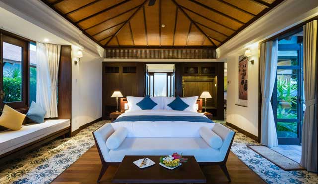 Phòng ngủ ở các biệt thự sang trọng, ấm cúng của The Anam Resort Phòng ngủ sang trọng, ấm cúng của The Anam Resort