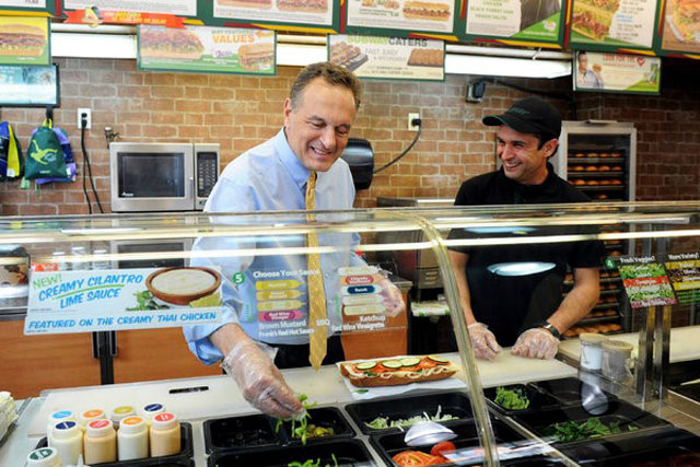quay banh mi subway