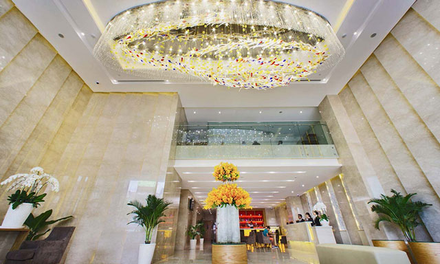 Không gian sang trọng, đẳng cấp ở Rosaka thu hút du khách ngay từ cái nhìn đầu tiên rosaka thu hut tu cai nhin dau tien