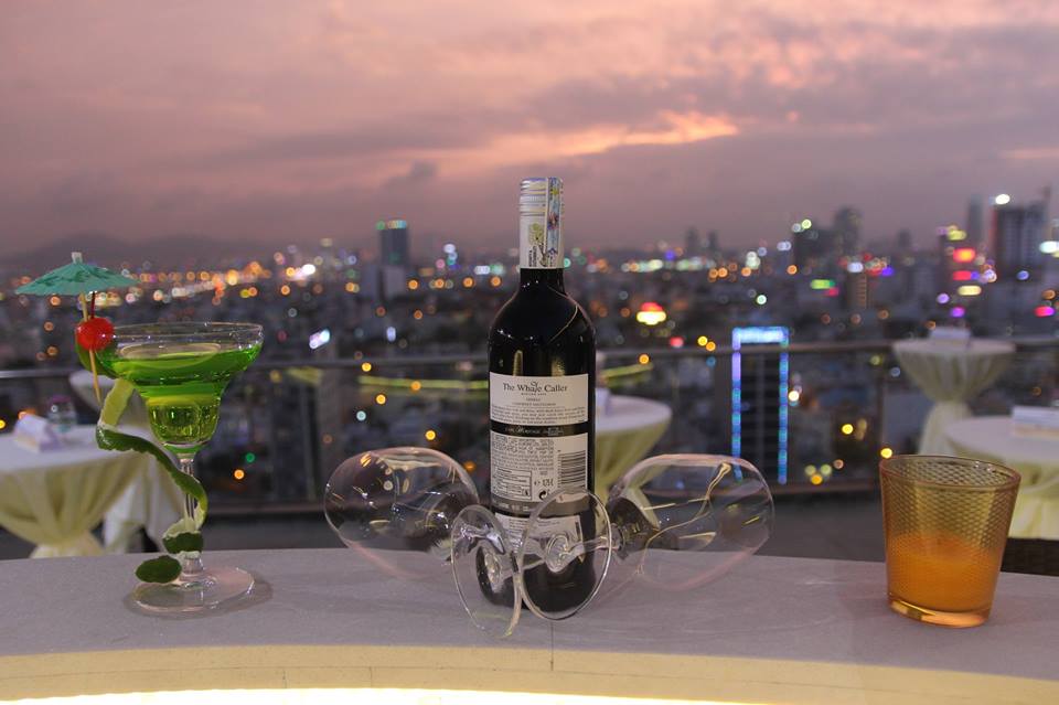 Sky Bar tại Diamond Sea với tầm nhìn bao quát toàn thành phố sky bar tai diamond sea hotel da nang
