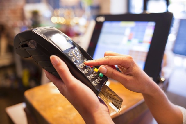 Cách sử dụng máy POS đơn giản, dễ thực hiện Cách sử dụng máy POS đơn giản