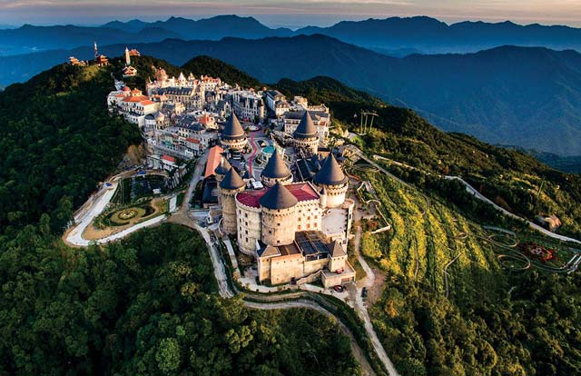 Sun World Bà Nà Hills là điểm đến quen thuộc của du khách trong và ngoài nước khi đến Đà Nẵng Sun World Bà Nà Hills đà nẵng