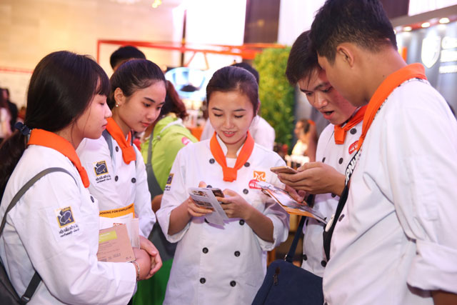 Một sự chuẩn bị và tìm hiểu công ty kỹ lưỡng sẽ giúp ứng viên tự tin hơ tìm hiểu công ty kỹ lưỡng