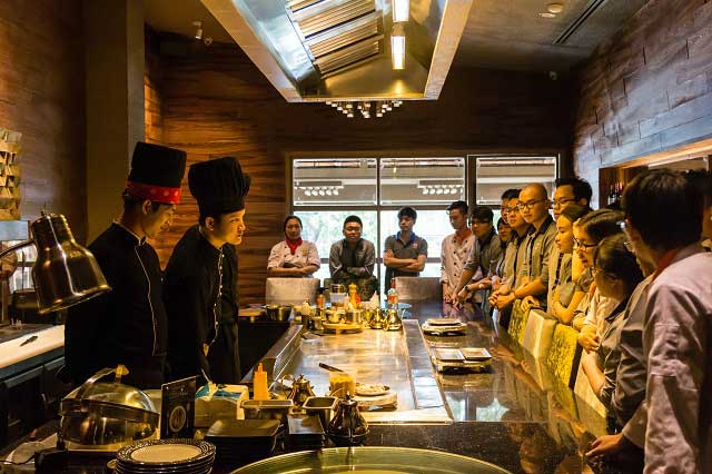 Trải nghiệm tại nhà hàng Lion City trai nghiem tai nha hang lion city