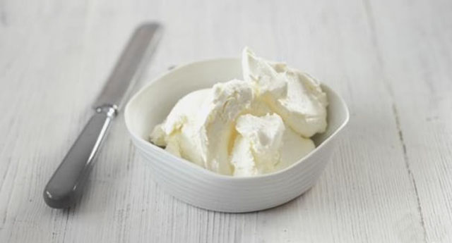 Bạn có thể tự làm Cream Cheese tại nhà tu lam cream cheese tai nha