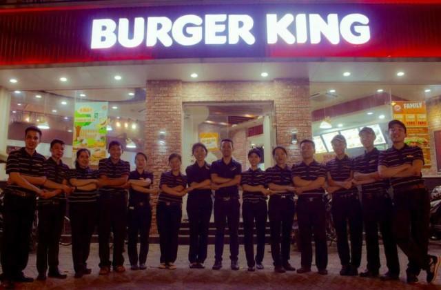 Làm trong ngành dịch vụ Nhà hàng – Khách sạn chưa bao giờ dễ dàng vat va trong nganh nha hang khach san