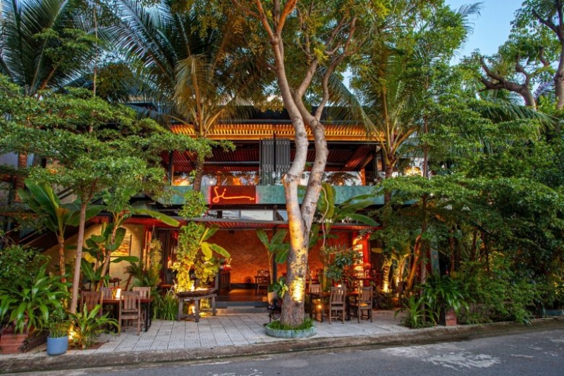 Nhà hàng Si Dining
