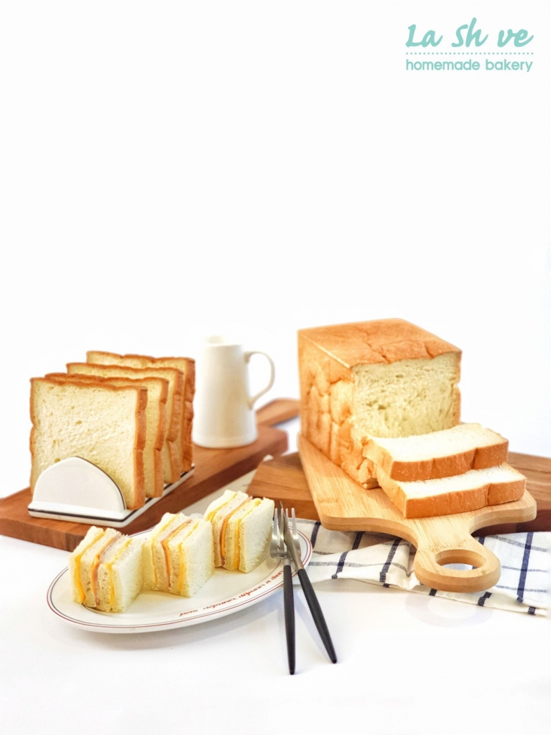 LA SH VE BAKERY