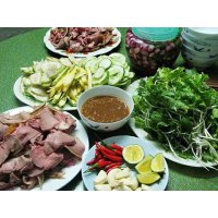 Nam/Nữ Nhân Viên Phụ Vụ