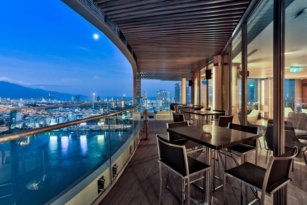 Hilton Hotels & Resorts